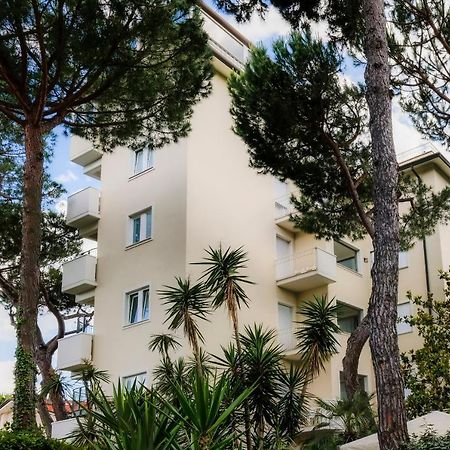 Hotel Sylvia Lido di Camaiore Exterior foto