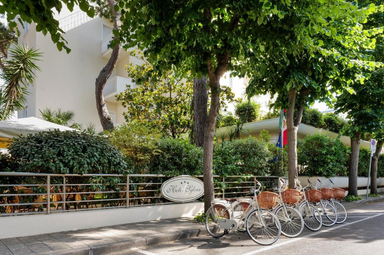 Hotel Sylvia Lido di Camaiore Exterior foto