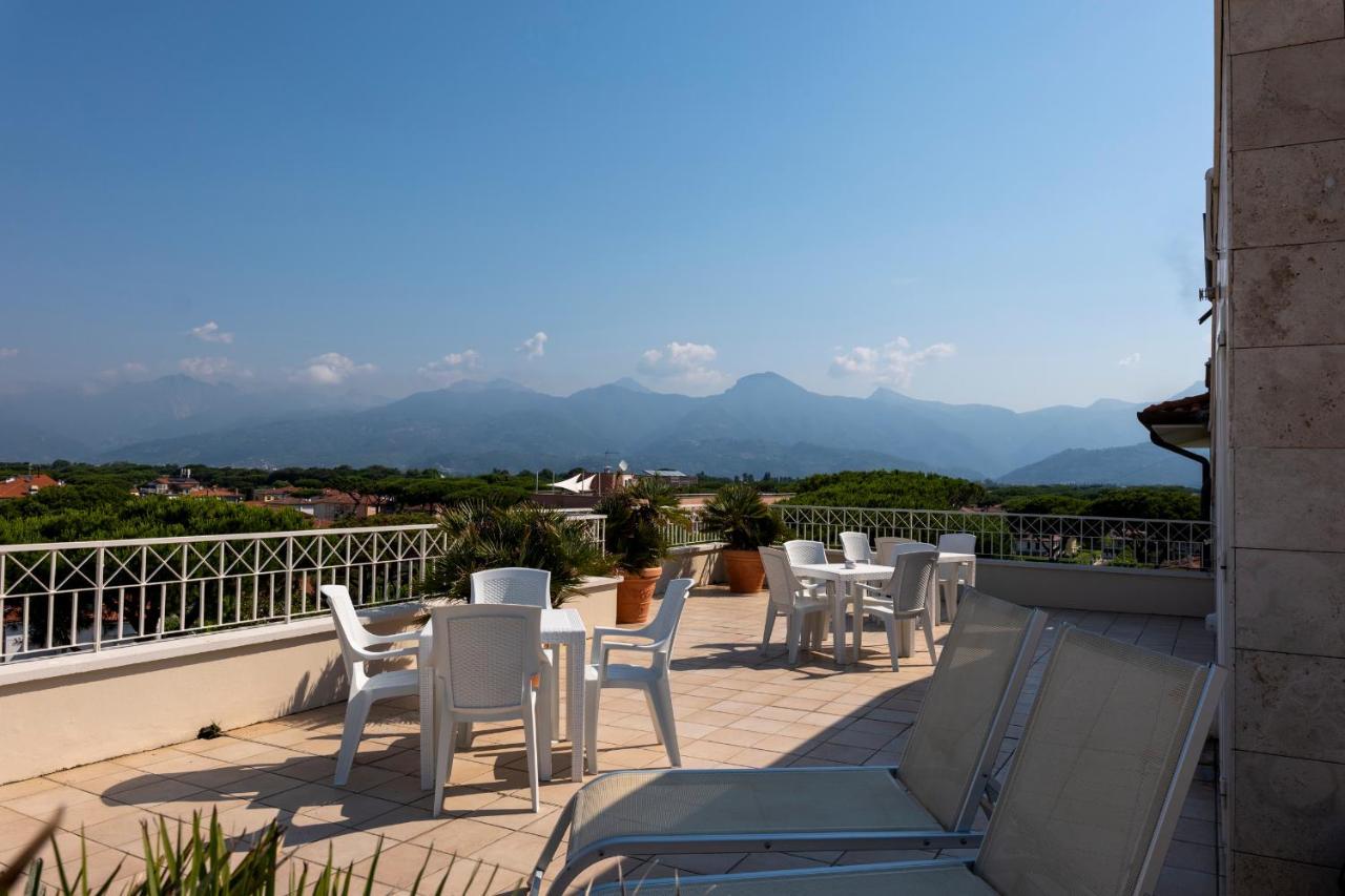 Hotel Sylvia Lido di Camaiore Exterior foto
