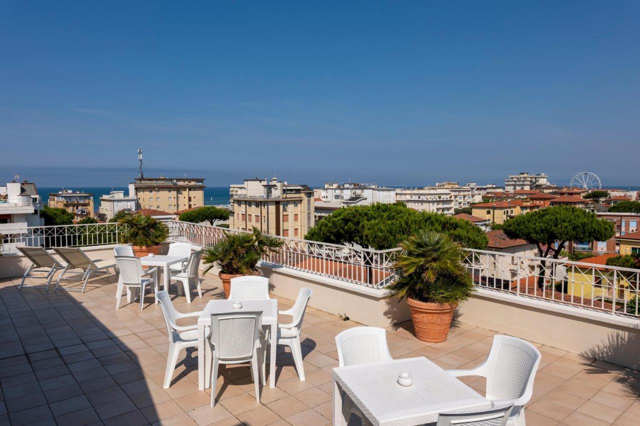 Hotel Sylvia Lido di Camaiore Exterior foto