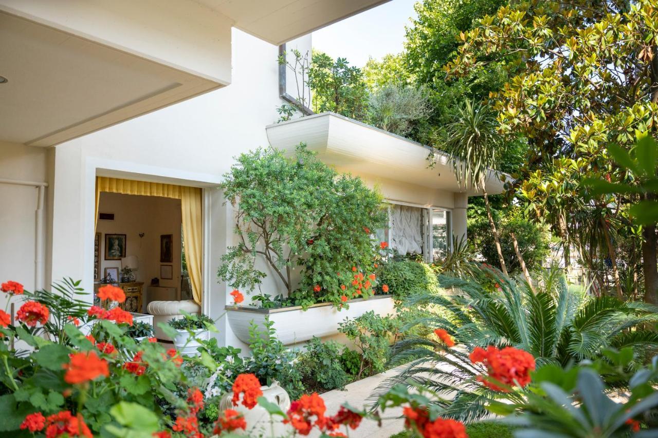 Hotel Sylvia Lido di Camaiore Exterior foto
